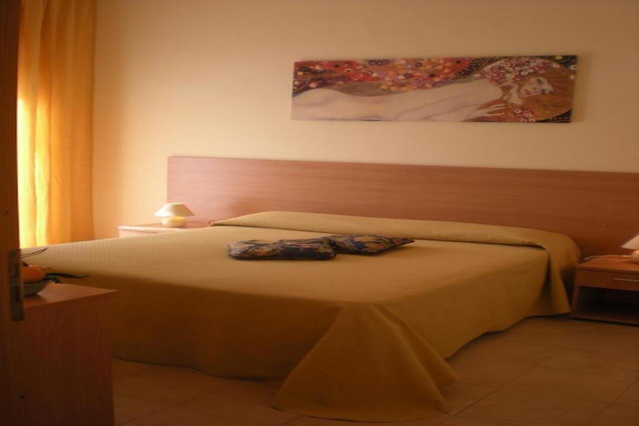 Villaggio Artemide Aparthotel 4*